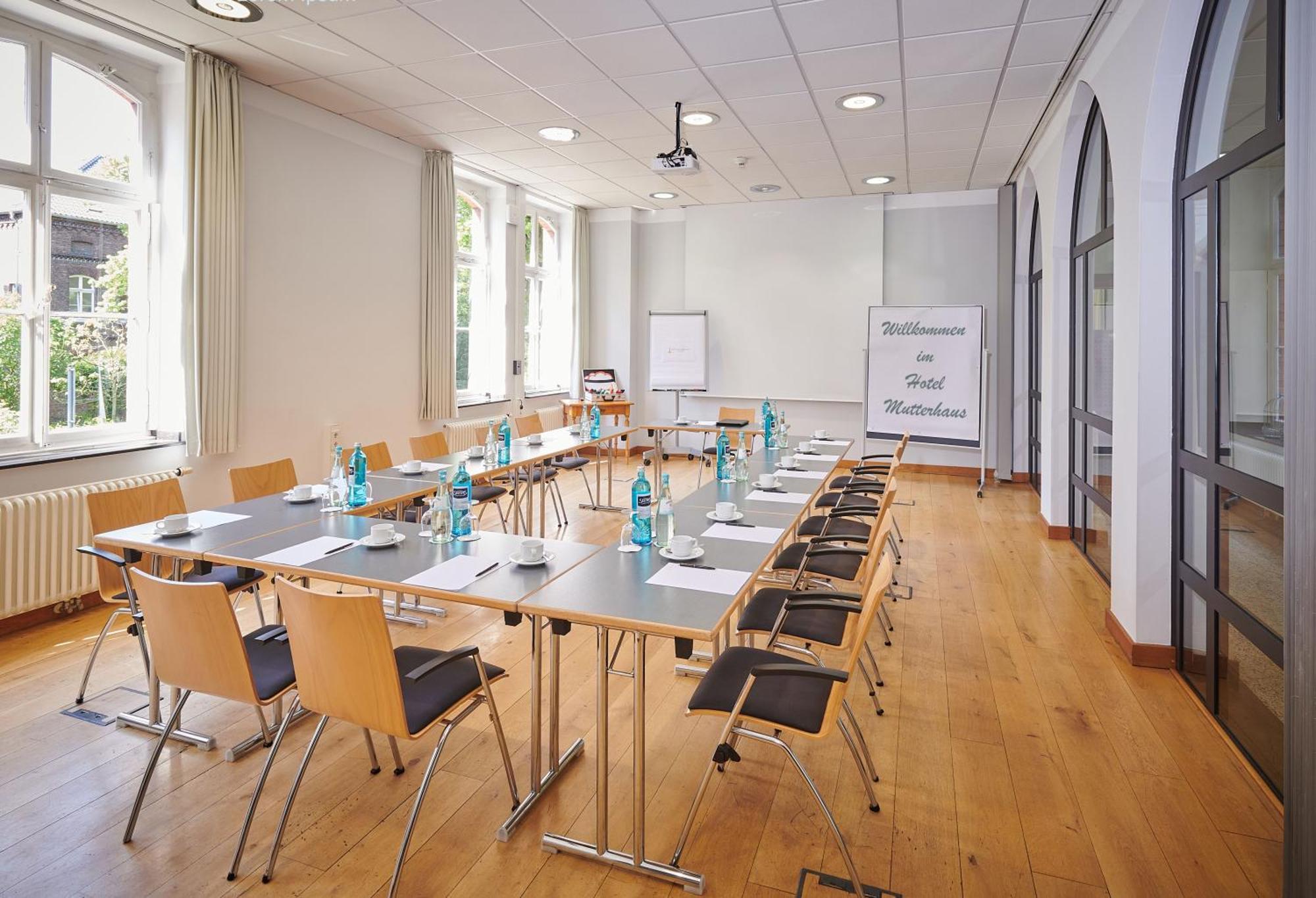 Hotel Mutterhaus Duesseldorf Екстер'єр фото