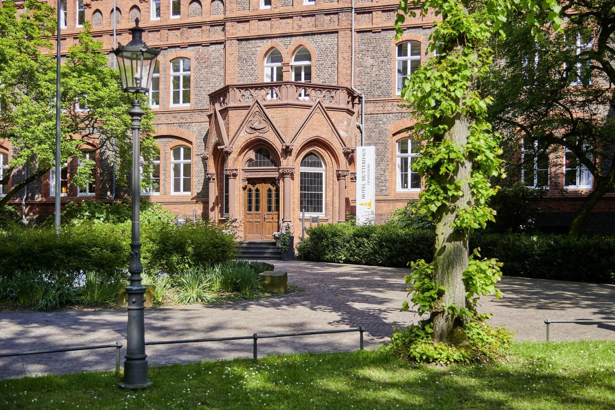 Hotel Mutterhaus Duesseldorf Екстер'єр фото